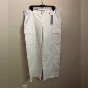 Hudson Women's Maternity Utility Wide-Leg Cargo Jeans in White Size 33